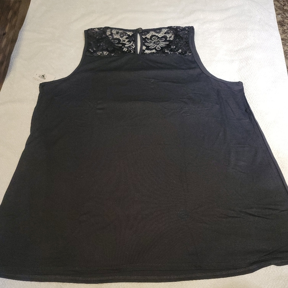 Disney Coco Day of the Dead Top - Picture 3 of 4